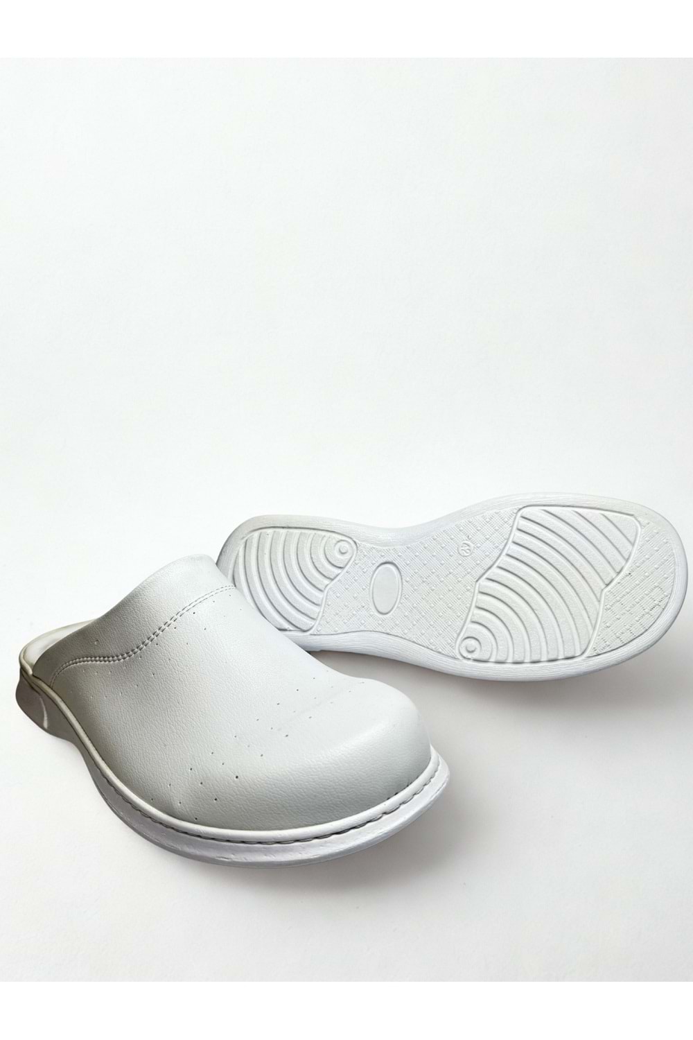 Beyaz Ortopedik Kaymaz Sabo Terlik - Hijyenik, Suni Deri, Poliüretan Hafif Taban