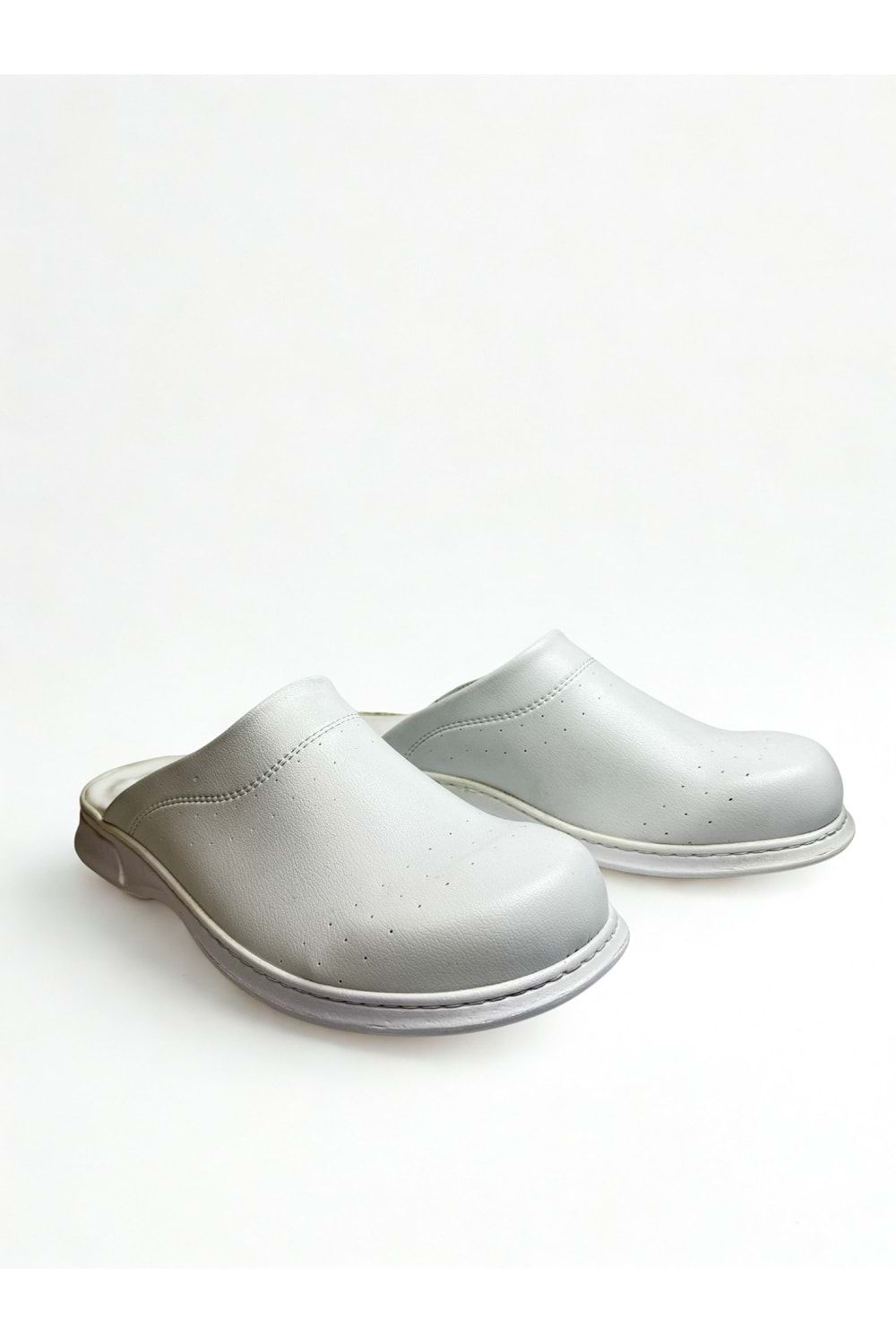 Beyaz Ortopedik Kaymaz Sabo Terlik - Hijyenik, Suni Deri, Poliüretan Hafif Taban