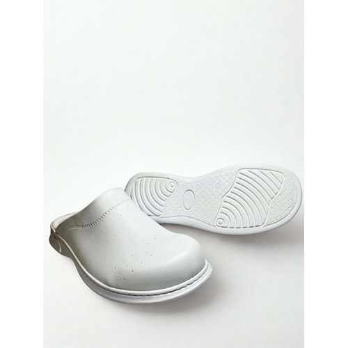 Beyaz Ortopedik Kaymaz Sabo Terlik - Hijyenik, Suni Deri, Poliüretan Hafif Taban